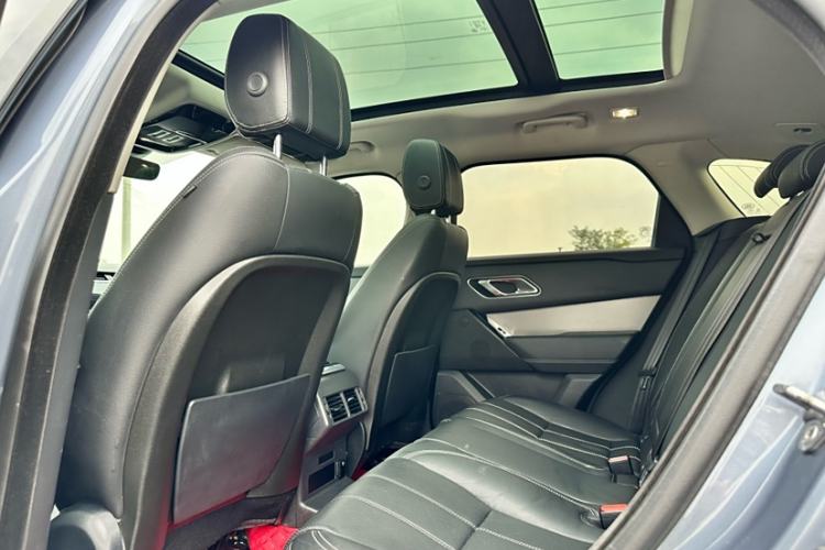 Used Land Rover Range Velar 2018 P250 S Interior 7