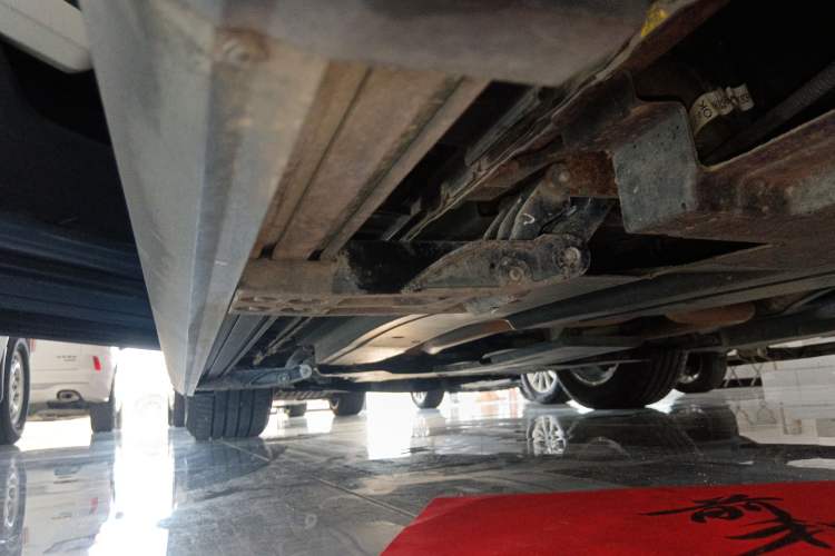 Used Land Rover Range Velar 2018 P380 S Left Side Sill