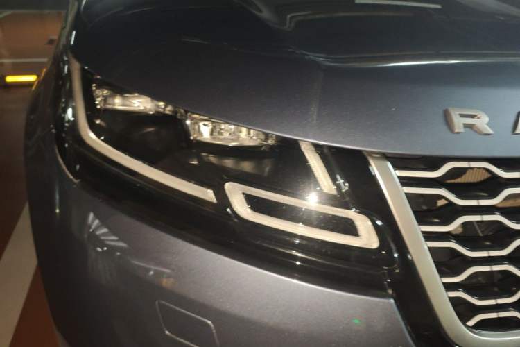 Used Land Rover Range Velar 2018 P250 S Right Front Headlight