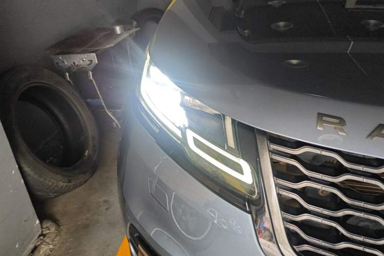Used Land Rover Range Velar 2018 P380 R-DYNAMIC S Right Front Headlight