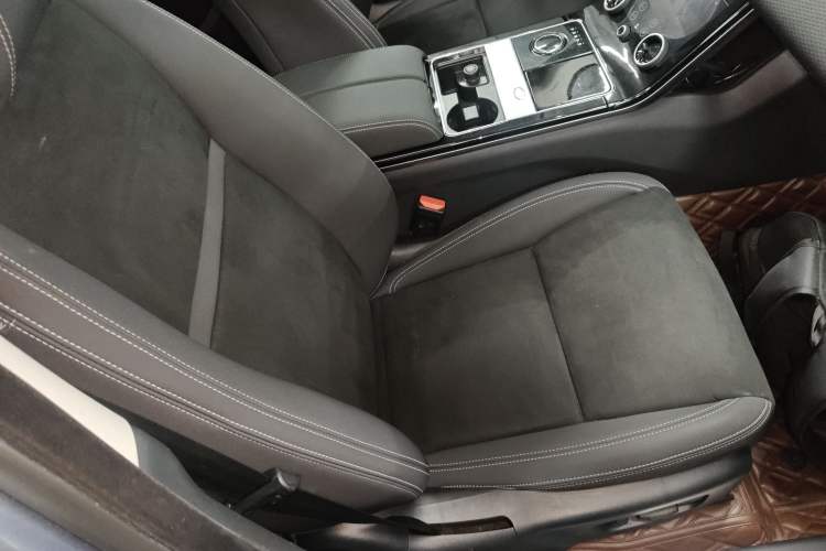 Used Land Rover Range Velar 2018 P250 S Right Front Seat