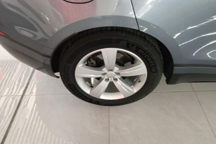 Used Land Rover Range Velar 2018 P380 S Right Rear Wheel Hub