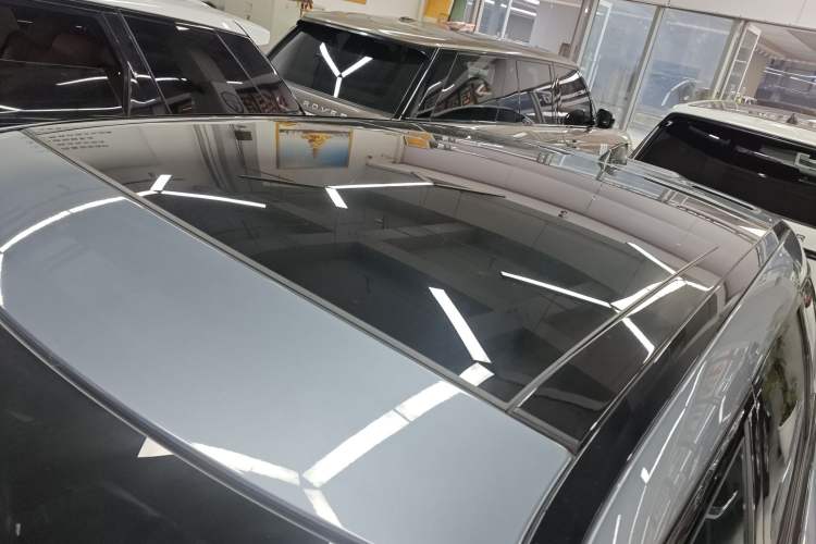 Used Land Rover Range Velar 2018 P250 S Roof