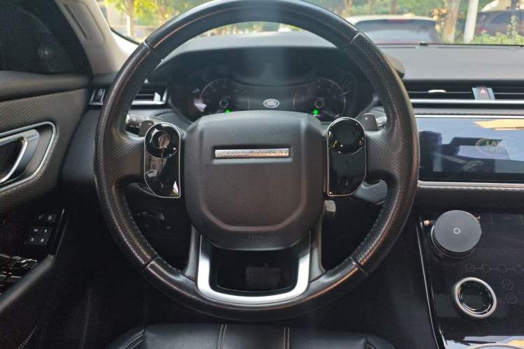 Used Land Rover Range Velar 2018 P300 S Steering Wheel