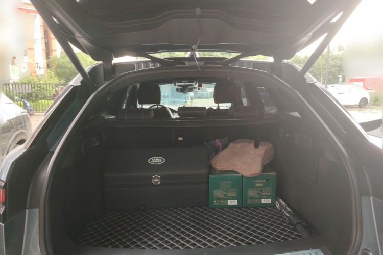 Used Land Rover Range Velar 2018 P250 S Trunk