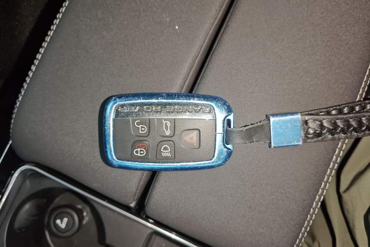 Used Land Rover Range Velar 2018 P250 S Vehicle Key
