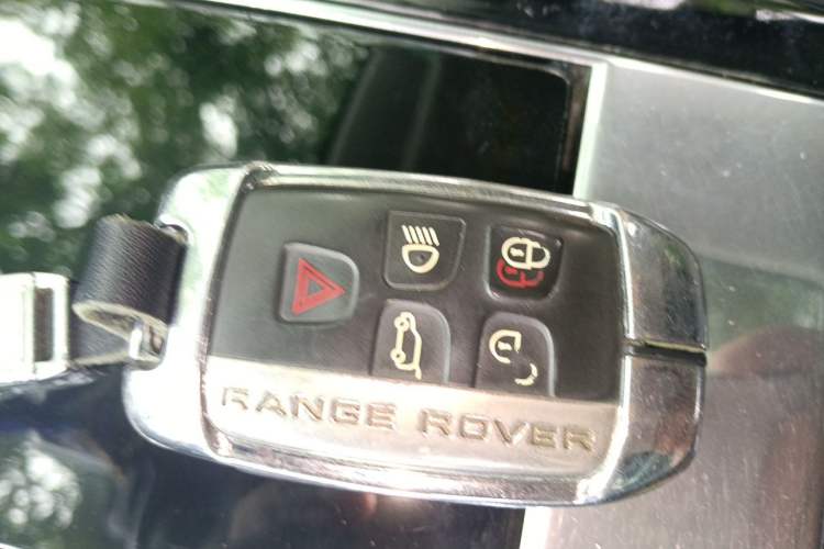 Used Land Rover Range Velar 2018 P300 S Vehicle Key