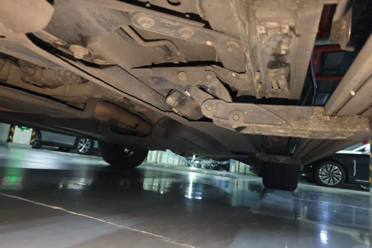 Used Land Rover Range Velar 2018 P300 S Chassis Front Left