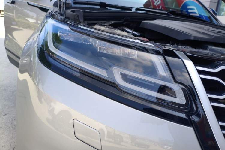 Used Land Rover Range Velar 2018 P250 S Right Front Headlight