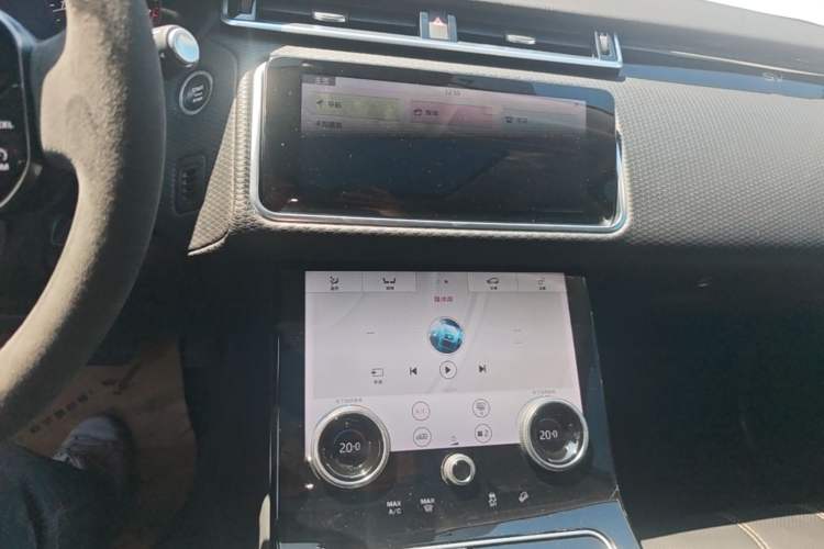 Used Land Rover Range Velar 2018 P380 S Audio And AC Panel
