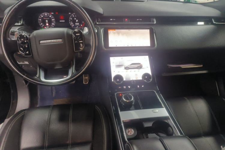Used Land Rover Range Velar 2018 P380 R-DYNAMIC SE Center Console