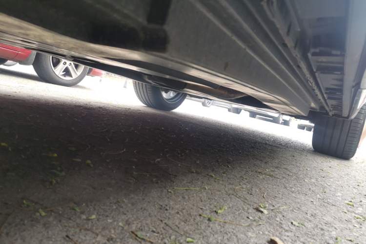 Used Land Rover Range Velar 2018 P300 R-DYNAMIC S Chassis Rear Right