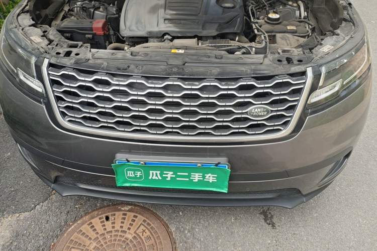 Used Land Rover Range Velar 2018 P250 S Engine Bay