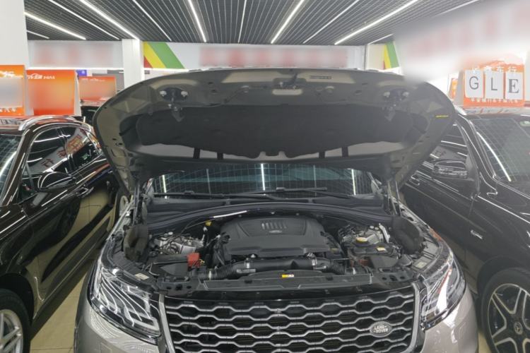 Used Land Rover Range Velar 2018 P380 R-DYNAMIC SE Engine Bay