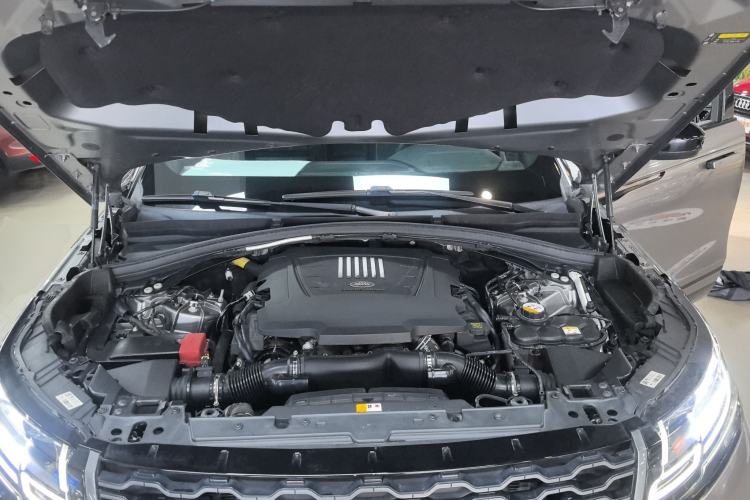 Used Land Rover Range Velar 2018 P380 R-DYNAMIC SE Engine Bay