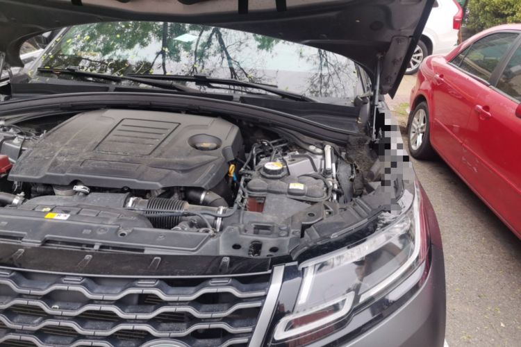 Used Land Rover Range Velar 2018 P300 R-DYNAMIC S Engine Bay Left