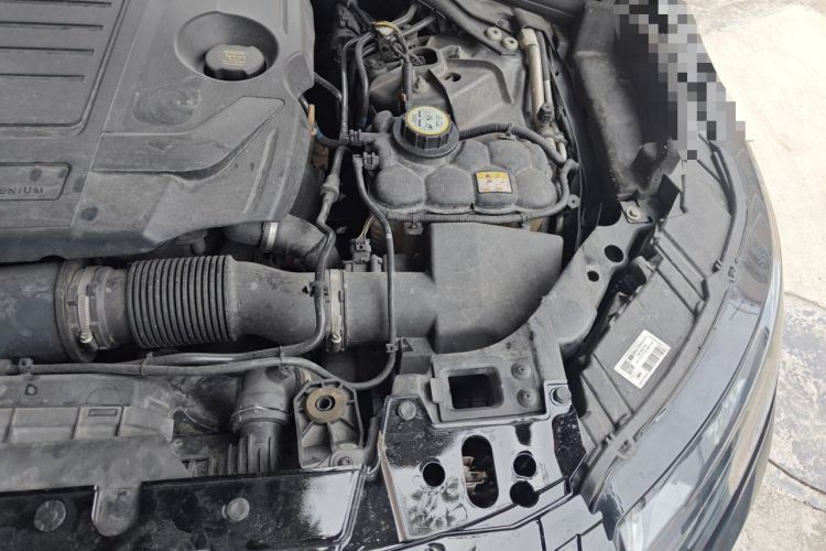 Used Land Rover Range Velar 2018 P250 S Engine Bay Left