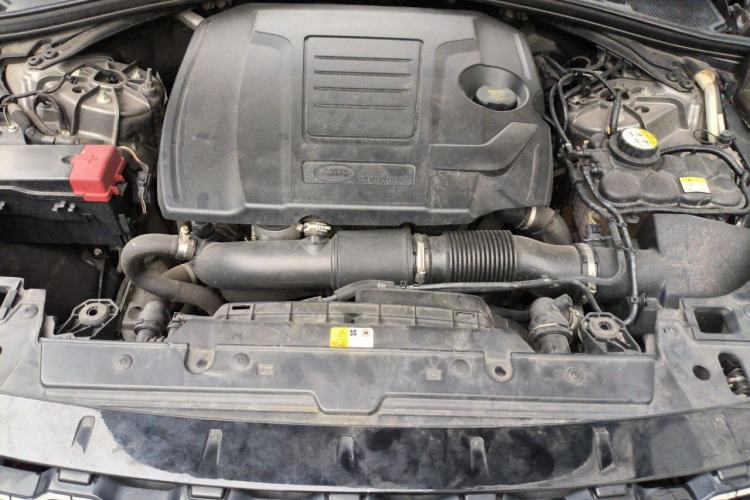 Used Land Rover Range Velar 2018 P250 S Engine Bay