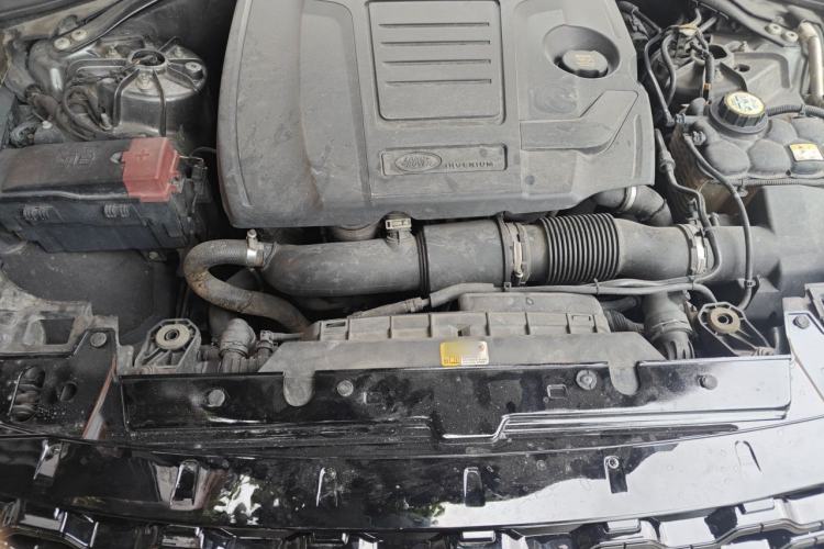 Used Land Rover Range Velar 2018 P250 S Engine Bay