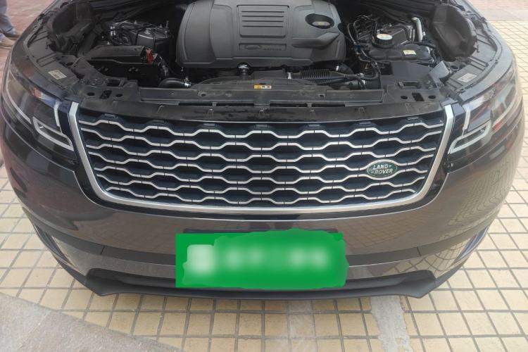 Used Land Rover Range Velar 2018 P250 S Engine Bay
