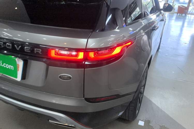 Used Land Rover Range Velar 2018 P380 R-DYNAMIC SE Exterior 3