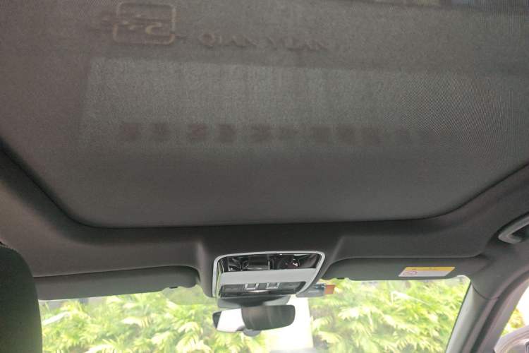 Used Land Rover Range Velar 2018 P250 S Headliner