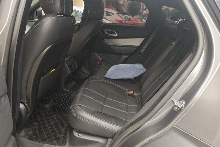 Used Land Rover Range Velar 2018 P250 S Interior 4