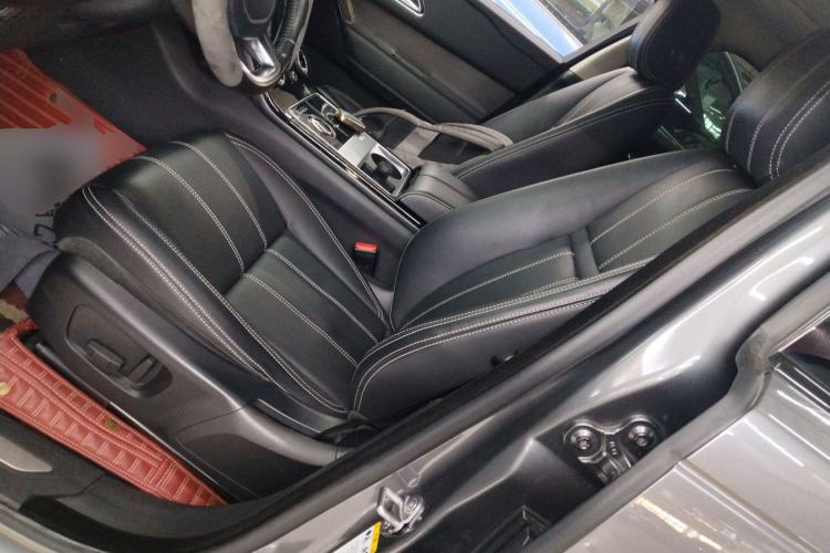 Used Land Rover Range Velar 2018 P380 S Left Front Seat