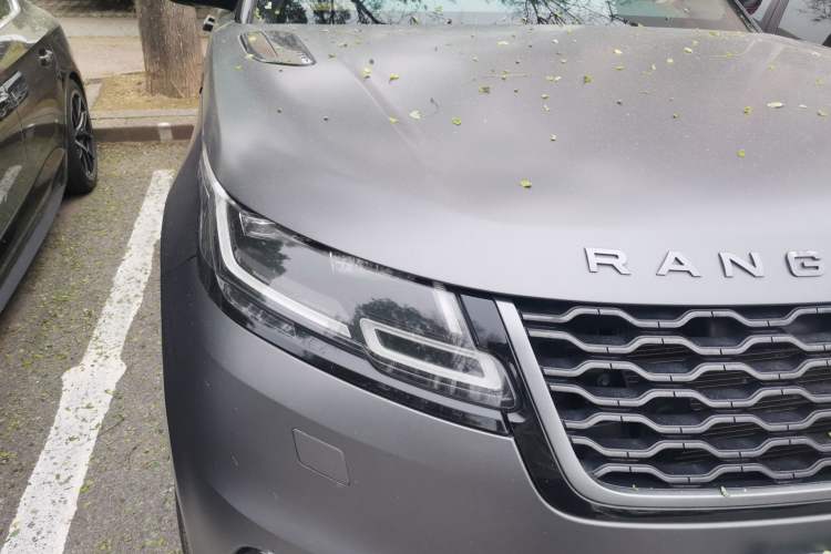 Used Land Rover Range Velar 2018 P300 R-DYNAMIC S Right Front Headlight