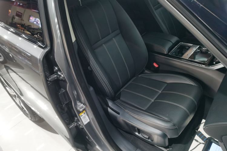 Used Land Rover Range Velar 2018 P250 S Right Front Seat