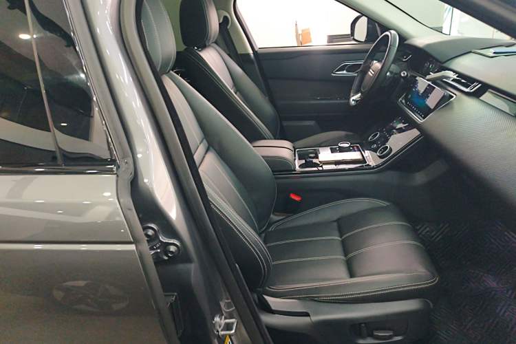 Used Land Rover Range Velar 2018 P380 S Right Front Seat