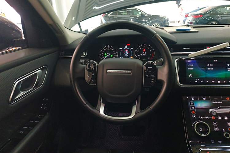 Used Land Rover Range Velar 2018 P380 S Steering Wheel