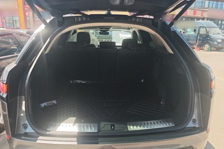 Used Land Rover Range Velar 2018 P380 S Trunk