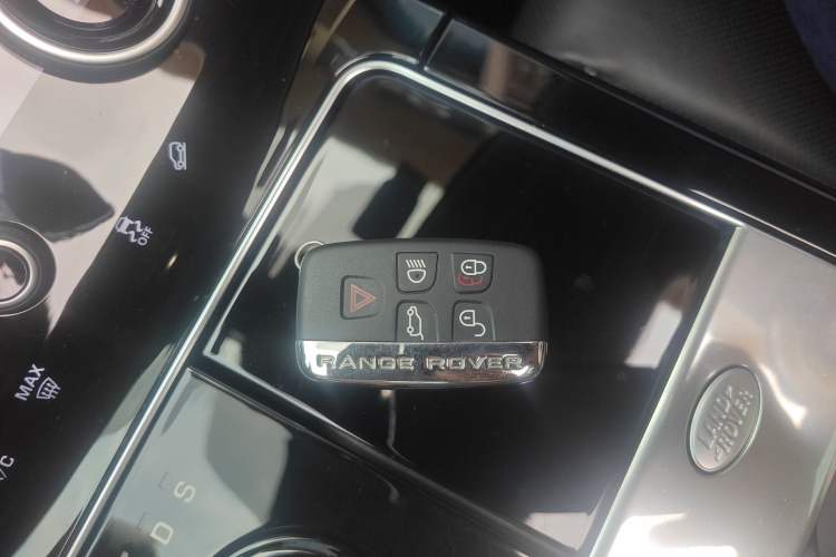 Used Land Rover Range Velar 2018 P250 S Vehicle Key