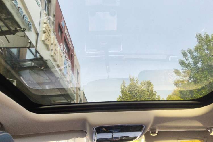 Used Land Rover Range Velar 2018 P380 S Headliner
