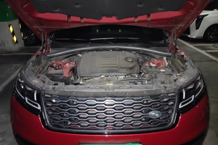 Used Land Rover Range Velar 2018 P300 R-DYNAMIC S Engine Bay