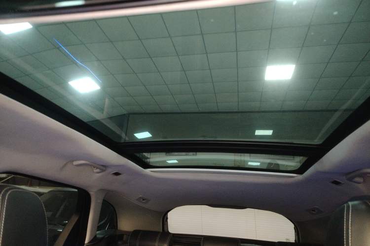 Used Land Rover Range Velar 2018 P250 S Headliner