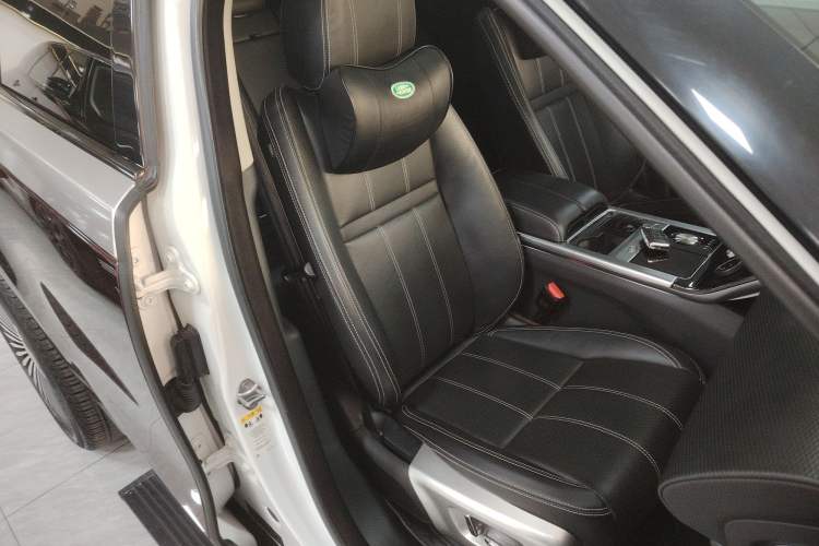 Used Land Rover Range Velar 2018 P250 S Right Front Seat
