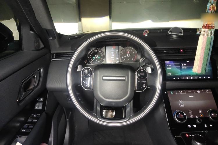 Used Land Rover Range Velar 2018 P300 R-DYNAMIC S Steering Wheel