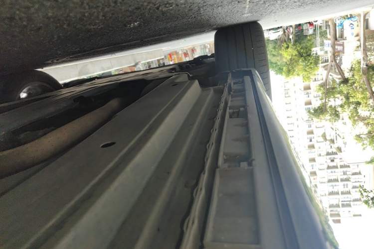 Used Land Rover Range Velar 2018 P380 R-DYNAMIC SE Chassis Front Left