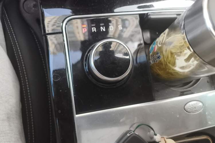 Used Land Rover Range Velar 2018 P380 S Gear Lever