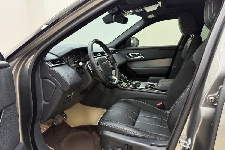 Used Land Rover Range Velar 2018 P250 S Interior 5