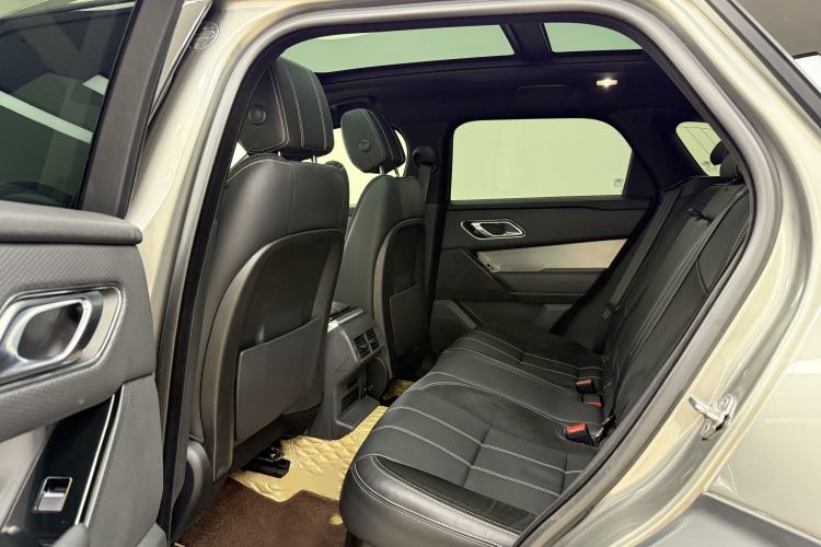 Used Land Rover Range Velar 2018 P250 S Interior 9