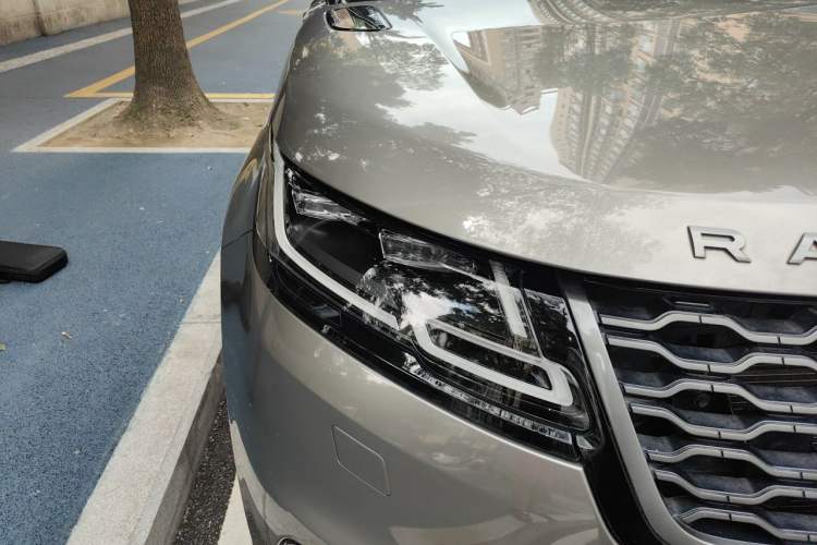 Used Land Rover Range Velar 2018 P380 R-DYNAMIC SE Right Front Headlight