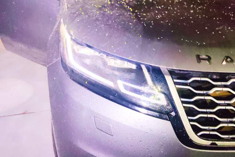 Used Land Rover Range Velar 2018 P250 S Right Front Headlight