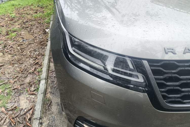 Used Land Rover Range Velar 2018 P300 S Right Front Headlight