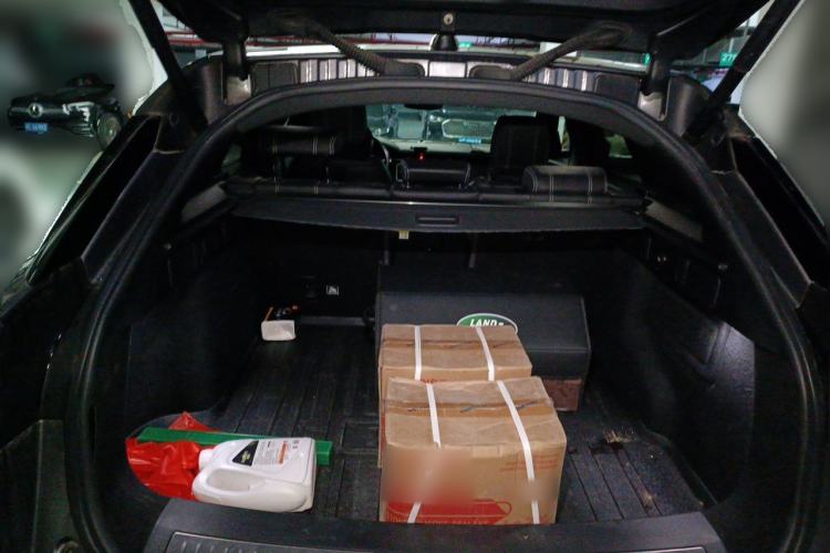 Used Land Rover Range Velar 2018 P250 S Trunk