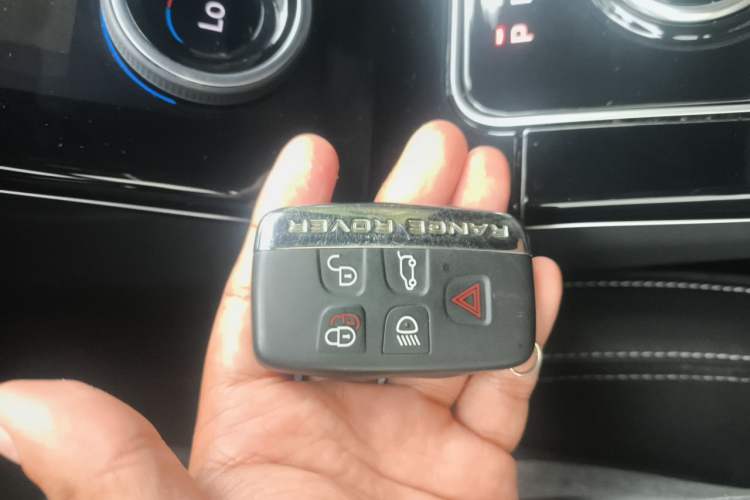 Used Land Rover Range Velar 2018 P300 S Vehicle Key