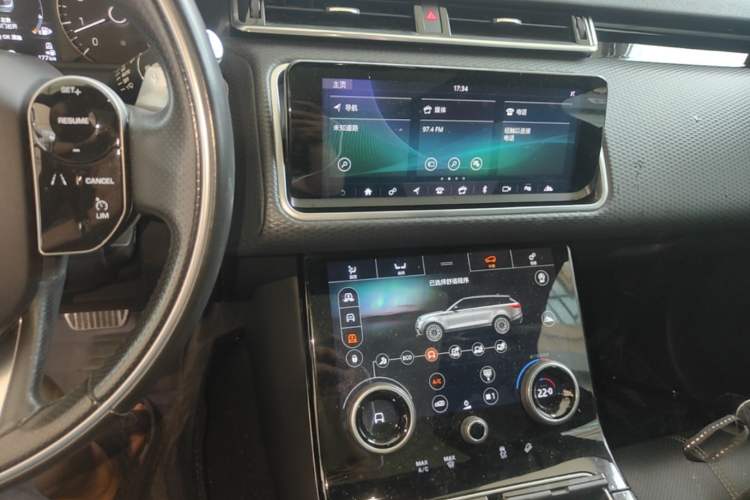 Used Land Rover Range Velar 2018 P380 R-DYNAMIC S Audio And AC Panel