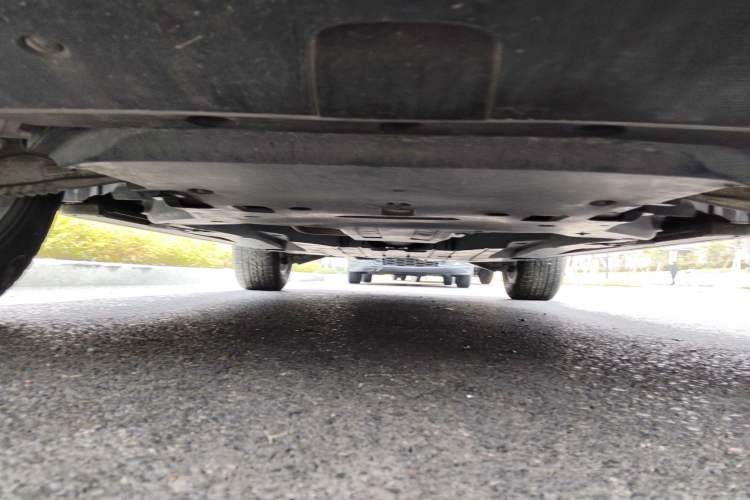 Used Land Rover Range Velar 2018 P300 S Chassis Front